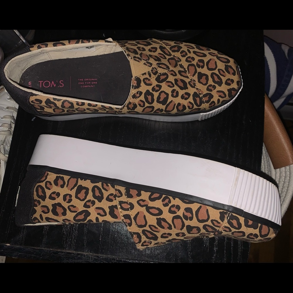 Toms platform cheetah sneakers